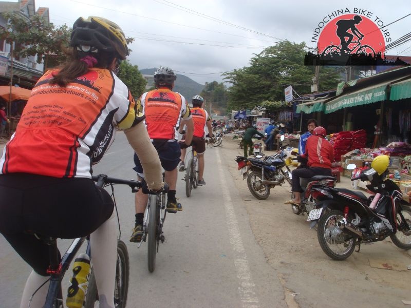 13 Days Hanoi Bike To Luang Prabang